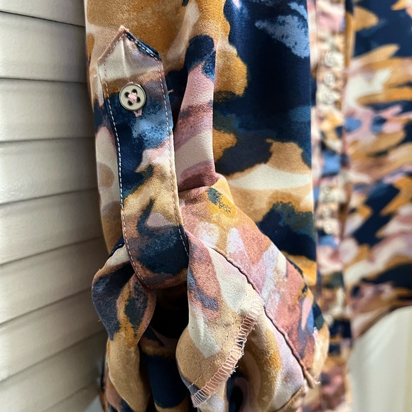 Zac and Rachel Multi-Colored Button Down Shirt - Picture 7 of 9